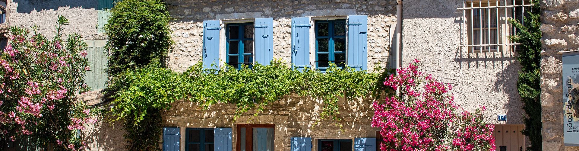 Maison arborée façade Salon de Provence